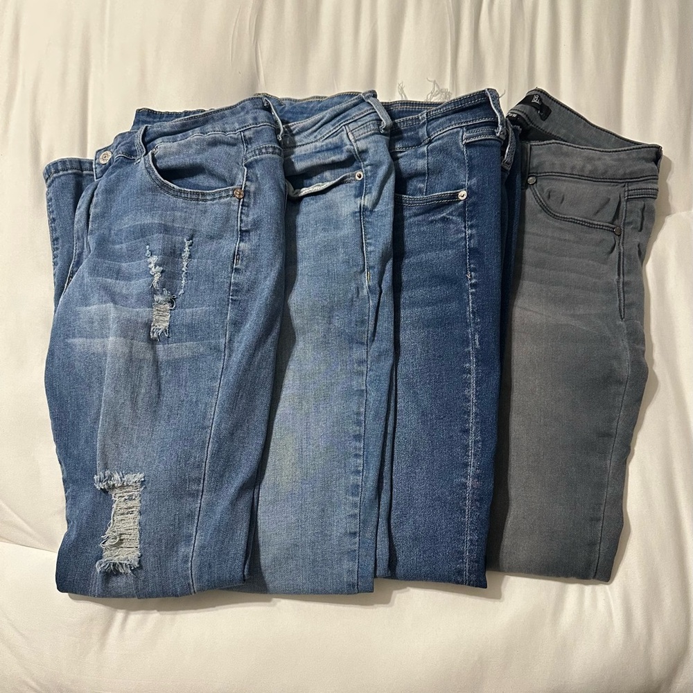Women’s Blue & Gray Denim Jeans - Classic Stretch Fit
